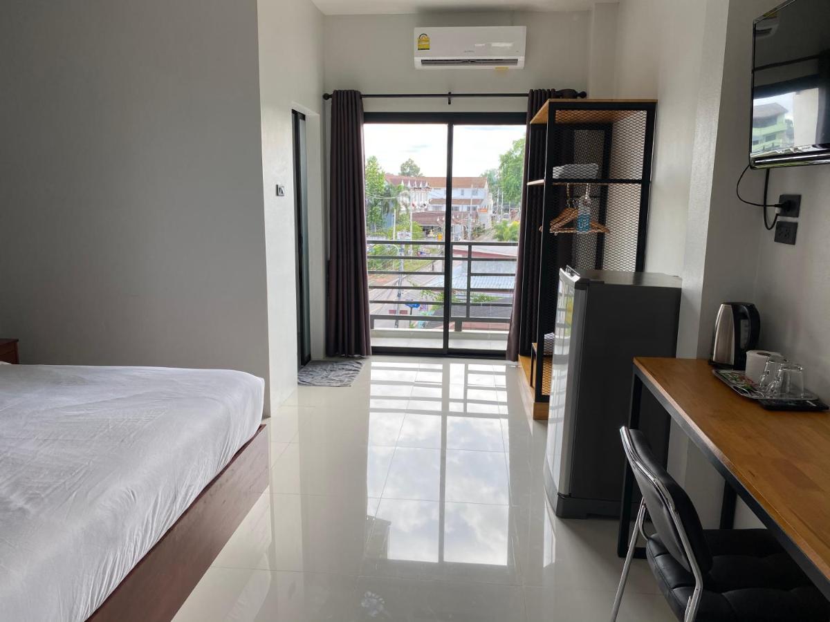Dd Modern House Aparthotel Surat Thani Exteriör bild