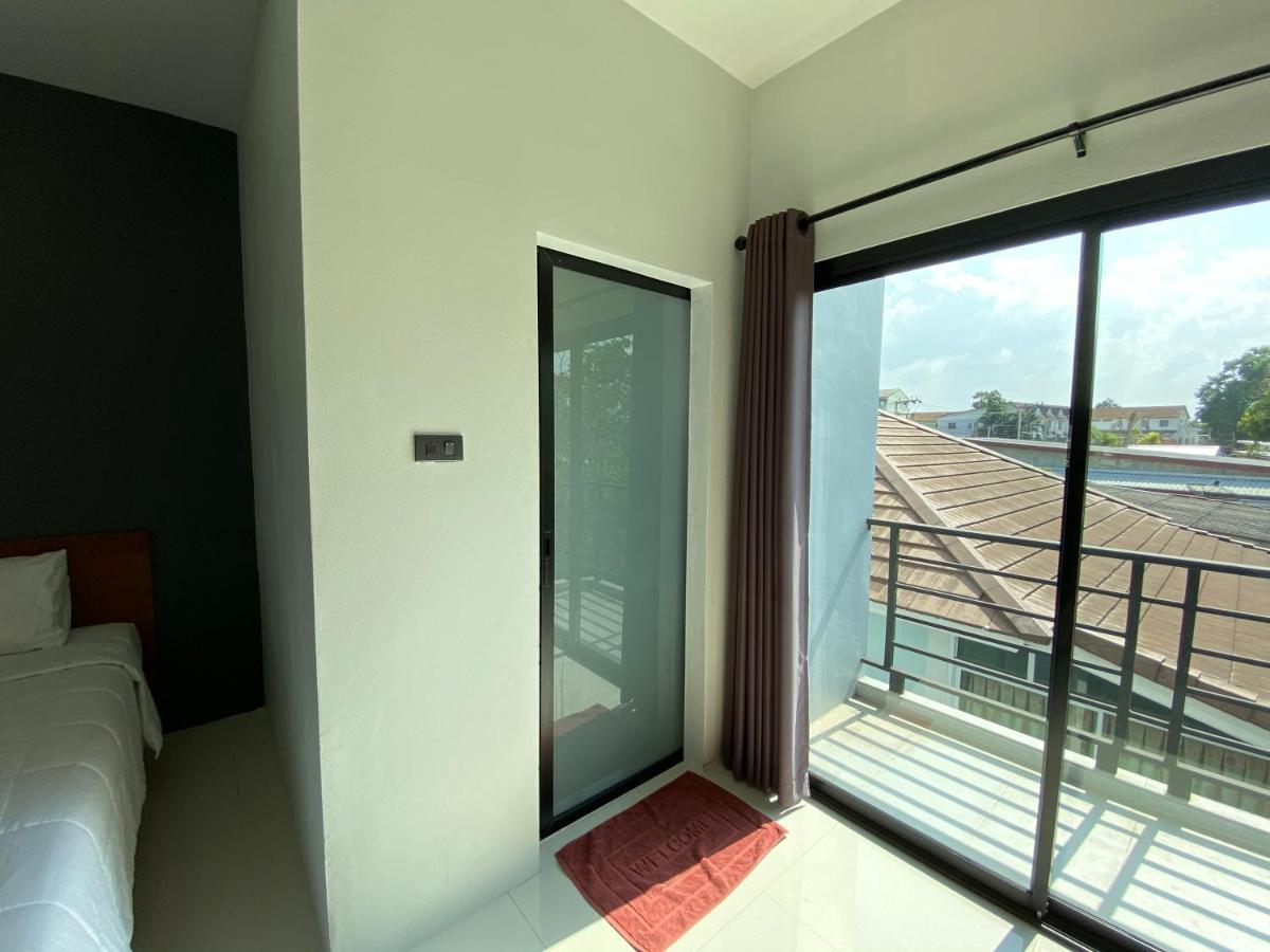 Dd Modern House Aparthotel Surat Thani Exteriör bild